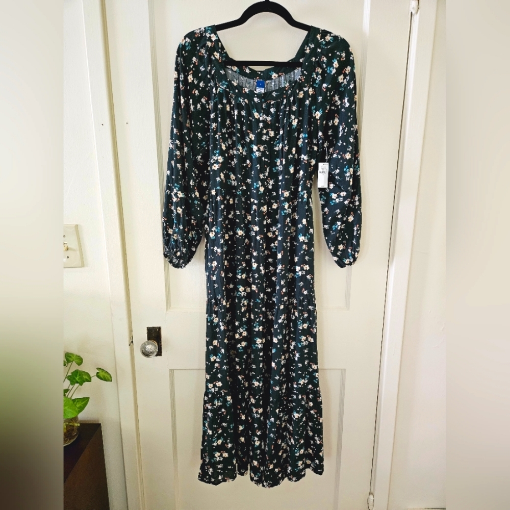 OLD NAVY Tiered Green Floral Midi Dress - Cottagecore / Prarie Chic